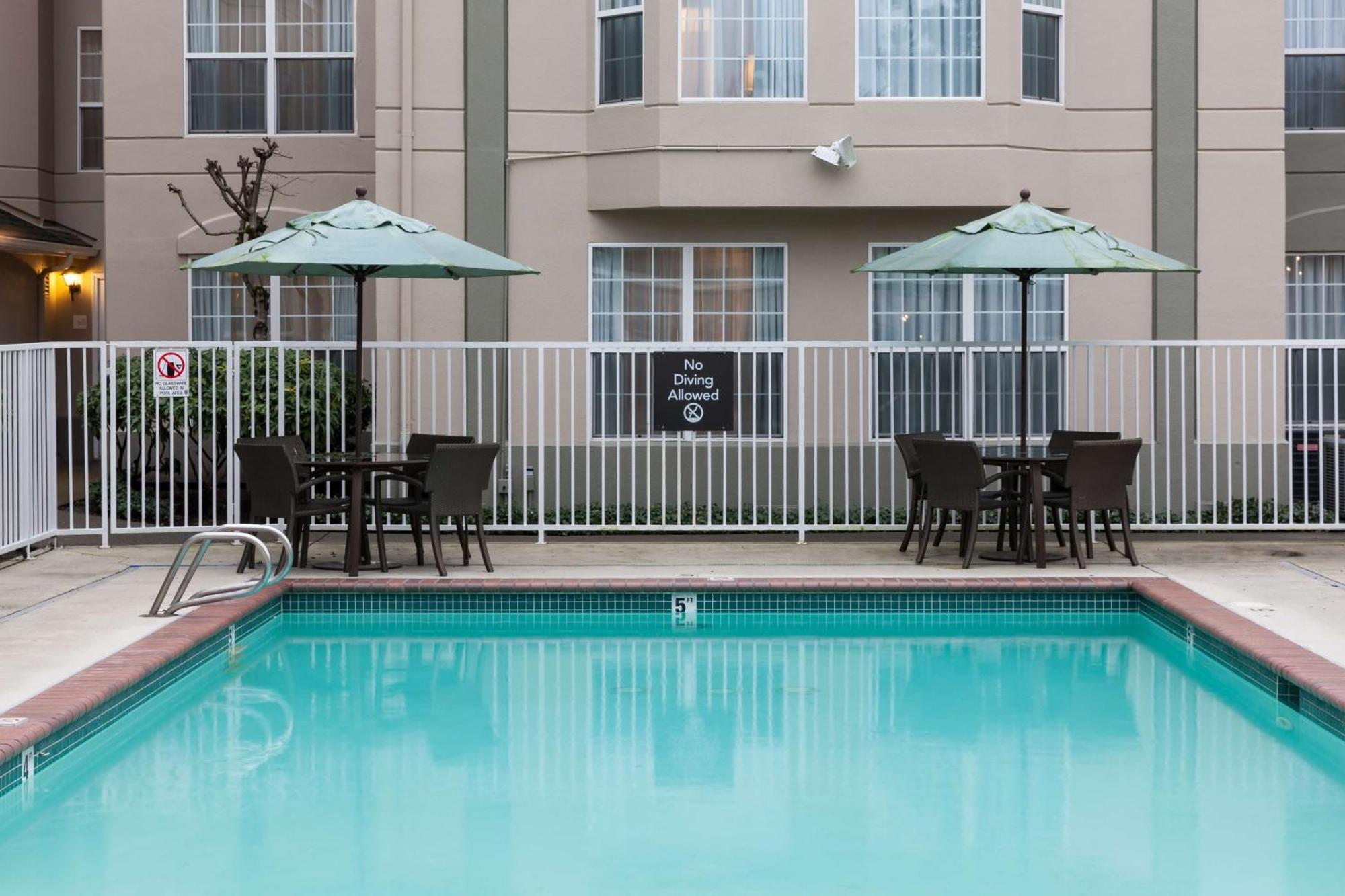 Homewood Suites By Hilton Seattle-Tacoma Airport/Tukwila Zewnętrze zdjęcie